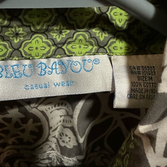 Top - Picture 3 of 3